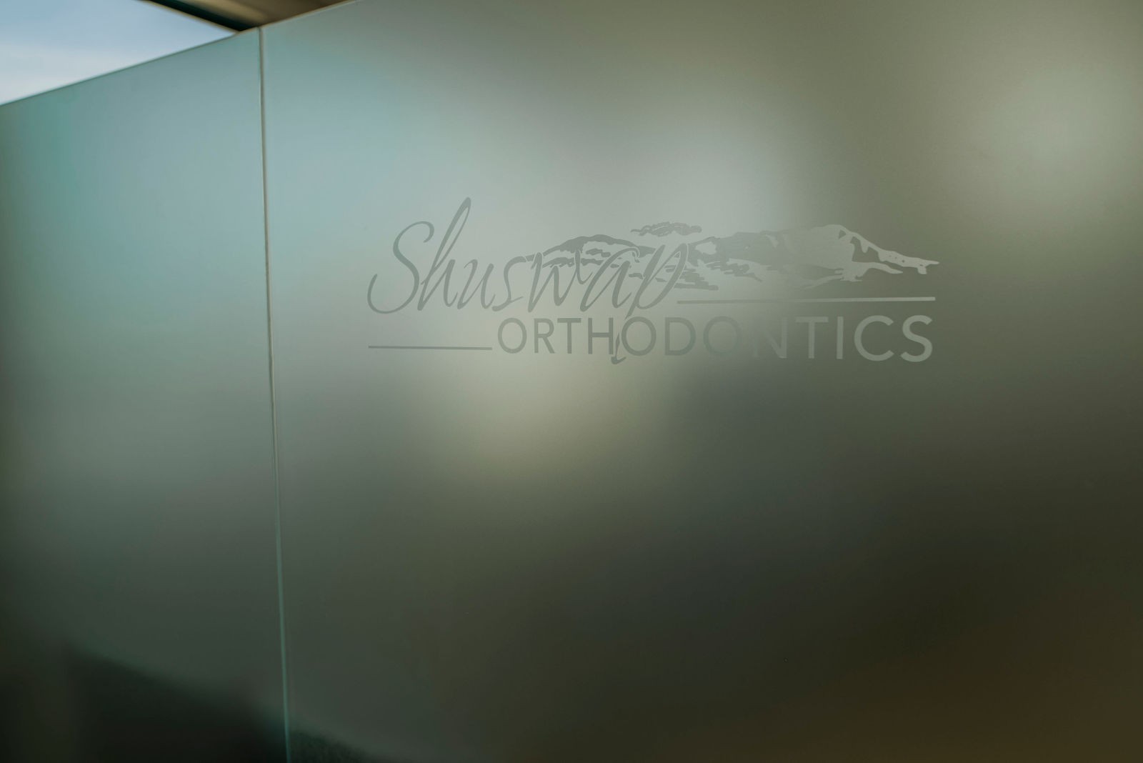 Shuswap Orthodontics Glass Decals